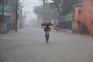 Época de chuvas e os riscos trazidos pelas enchentes