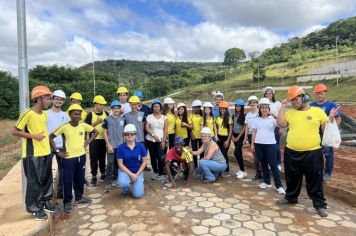ESCOLA DA BARRINHA É A PRIMEIRA DO MUNICÍPIO A VISITAR AS OBRAS DA ETE